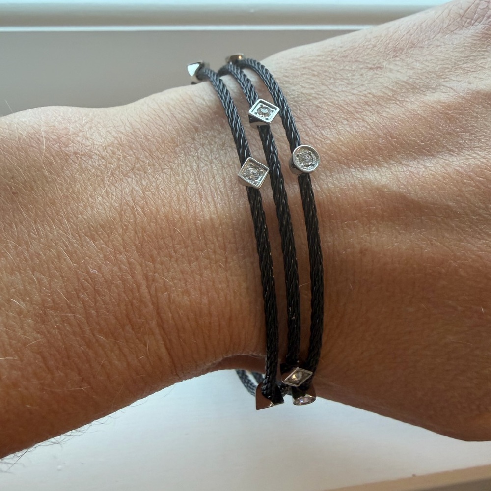 Black Cable Set of 3 Bangle Bracelets with Stainless Steel & Gem 💎 Detail NWT ⭐️